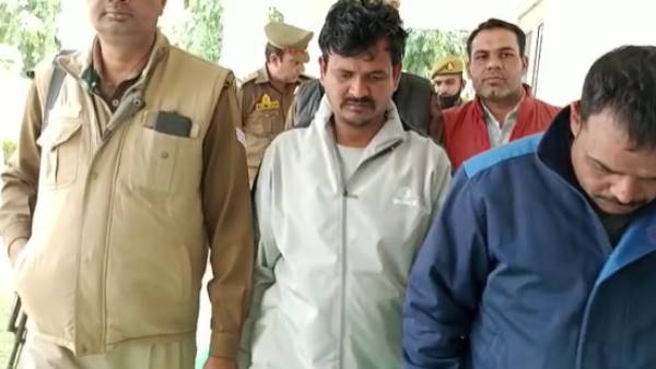 प्रेम प्रसंग भी बना रहे और पैसा भी मिल जाए