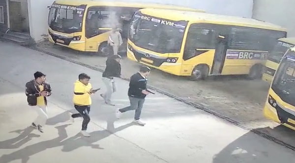 हरियाणा की तरफ भागे राजू ठेठ के हत्यारे