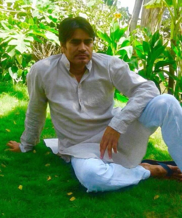 राजू ठेठ ने किसका मर्डर किया?