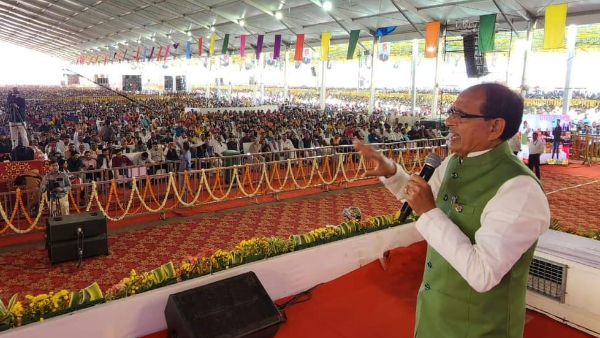 ₹10 हजार करोड़ का बजट मकानों के निर्माण के लिए दिया : CM शिवराज