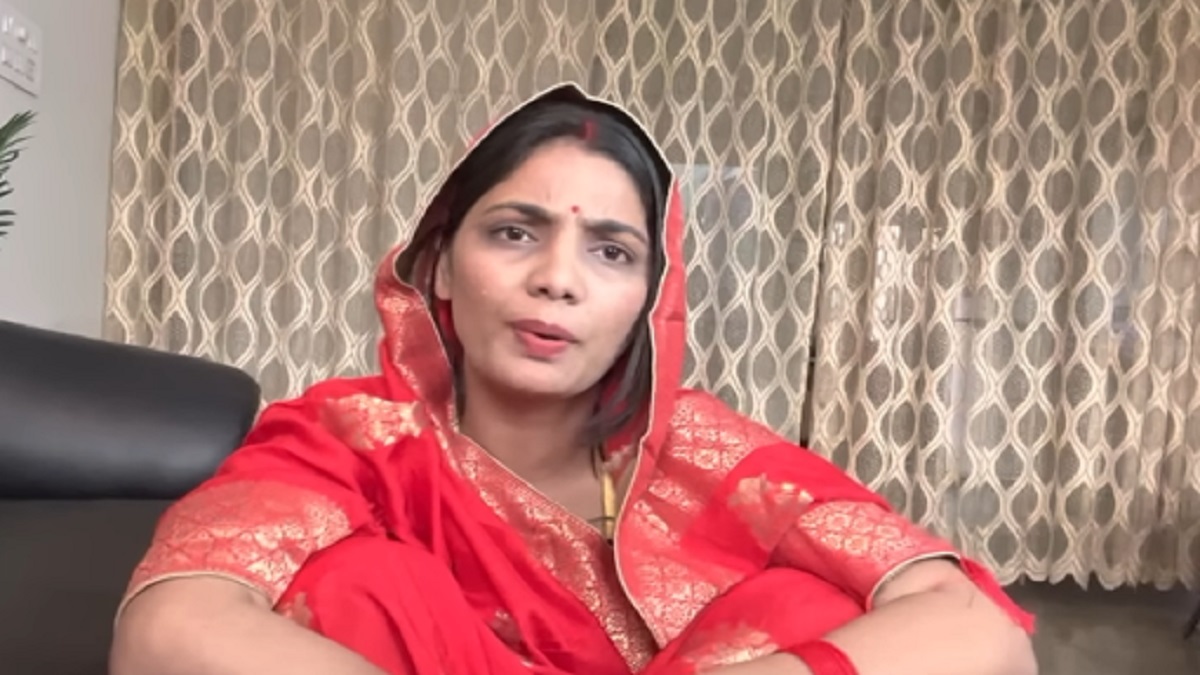 'यूपी में का बा' गायिका नेहा सिंह राठौर को पुलिस ने थमाया नोटिस, जानिए ...