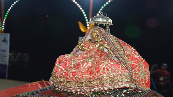 नर्मदा महाआरती के लिए गौरी घाट पहुंचे महामहिम