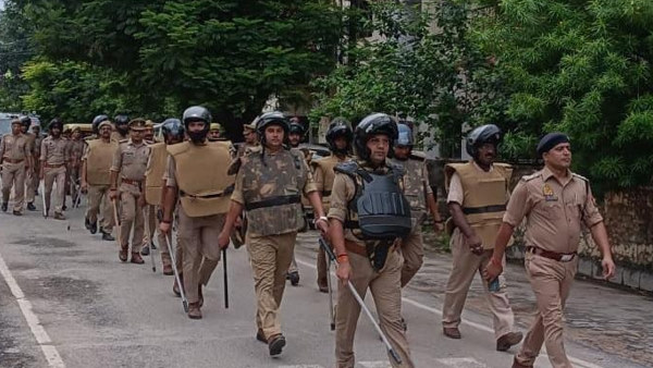 51 सदस्यीय टीम कर रही जांच