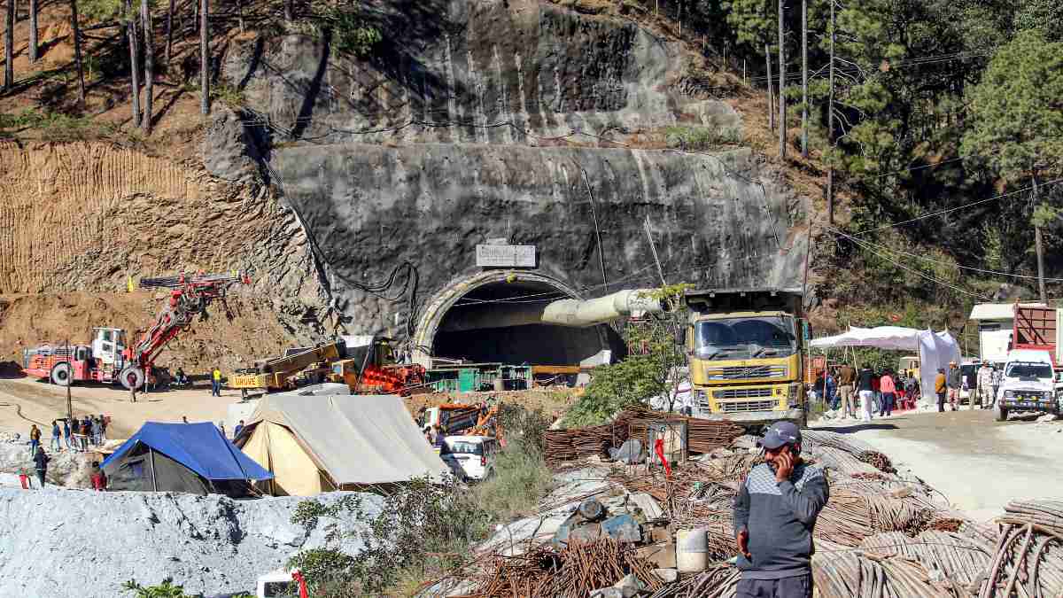 Uttarkashi Tunnel Rescue टनल में 39 मीटर की ड्रिलिंग पूरी, बाहर