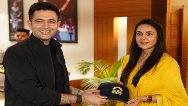 AAP सांसद राघव चड्ढा ने  की पंजाब टीम से मुलाकात