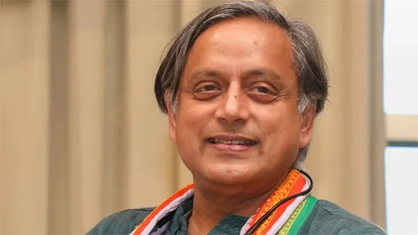 शशि थरूर ने किसके लिए गाया ये गाना? क्या करेंगे चौथी शादी?