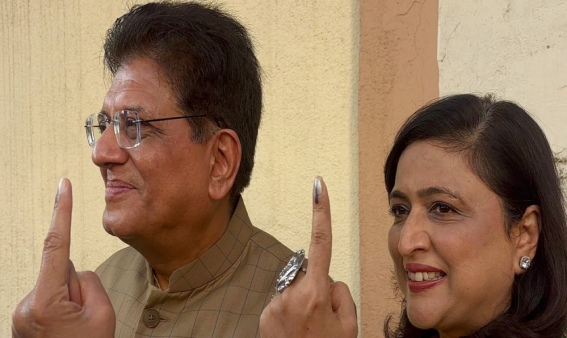 Maharashtra Civic Polls Voting LIVE: लोकतंत्र के इस त्योहार का सब लोग हिस्सा लें-पीयूष गोयल