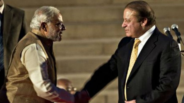 साल 2014 में आए पाक पीएम नवाज 