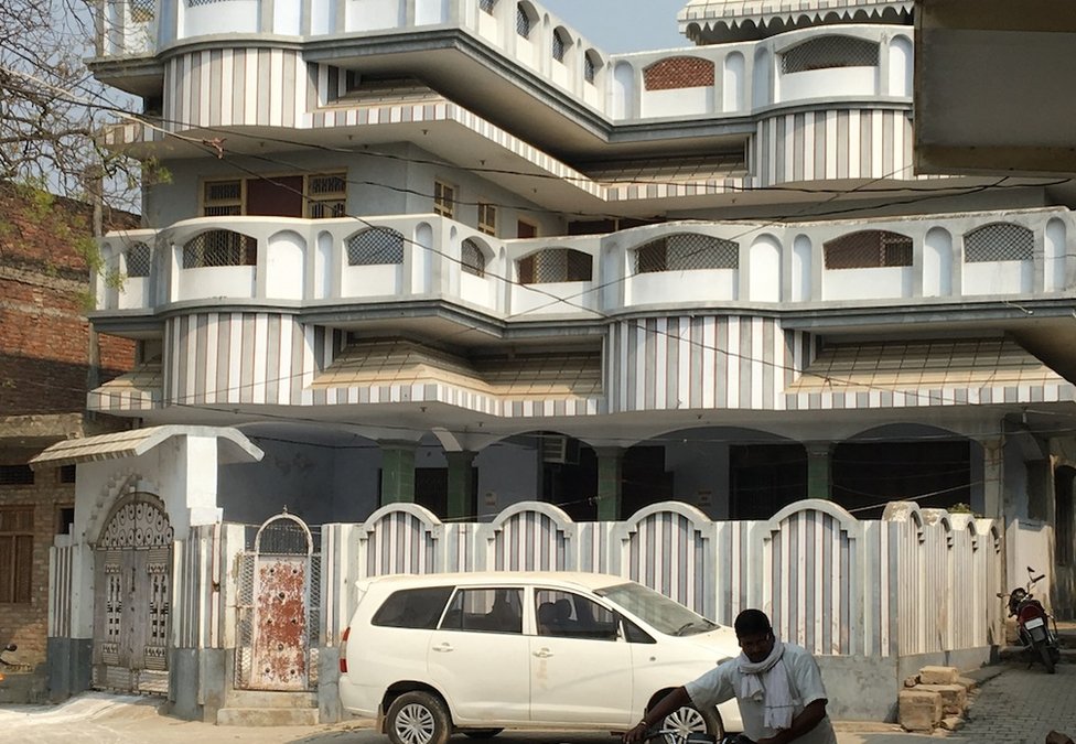 अबू सलेम का घर अबू सलेम का घर
