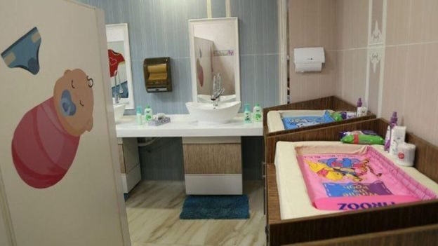 मदर एंड बेबी रूम्स मदर एंड बेबी रूम्स