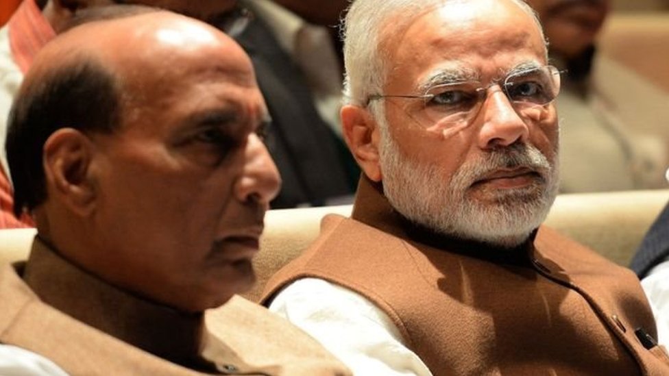 प्रधानमंत्री नरेंद्र मोदी और गृहमंत्री राजनाथ सिंह प्रधानमंत्री नरेंद्र मोदी और गृहमंत्री राजनाथ सिंह