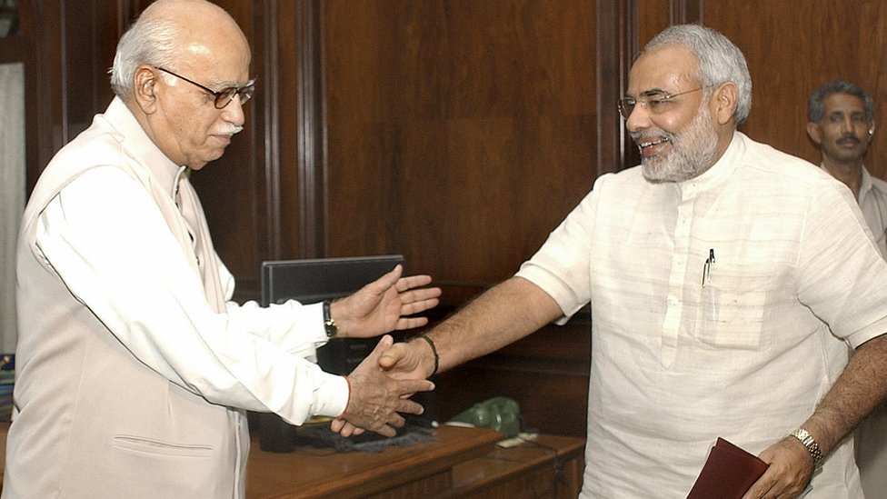 आडवाणी और मोदी आडवाणी और मोदी