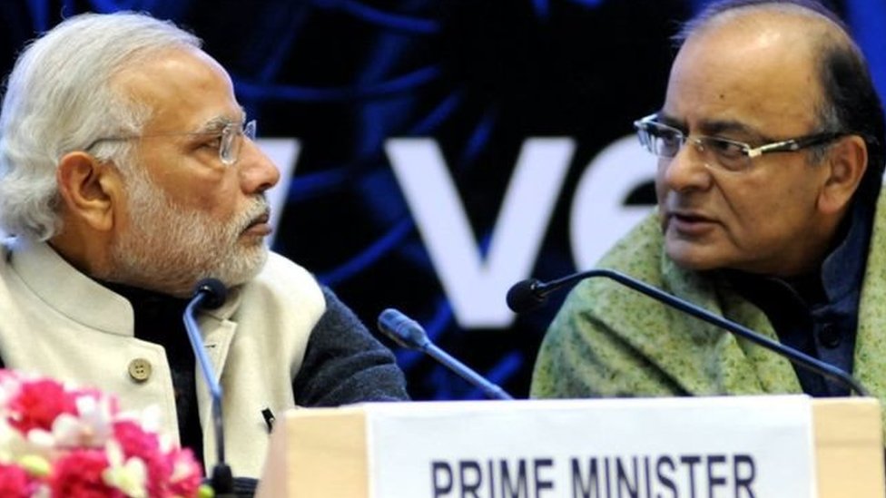 नरेंद्र मोदी और अरुण जेटली नरेंद्र मोदी और अरुण जेटली