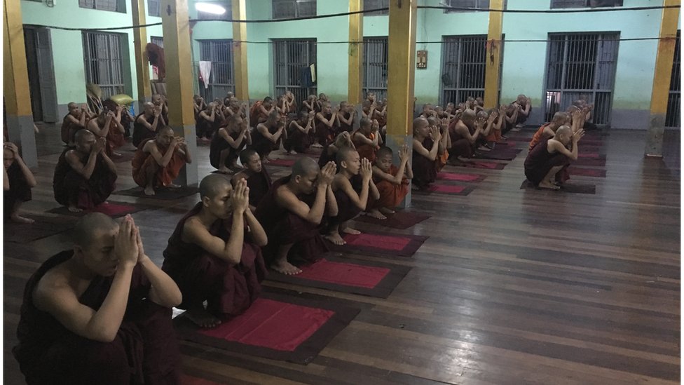 बौद्ध भिक्षु बौद्ध भिक्षु