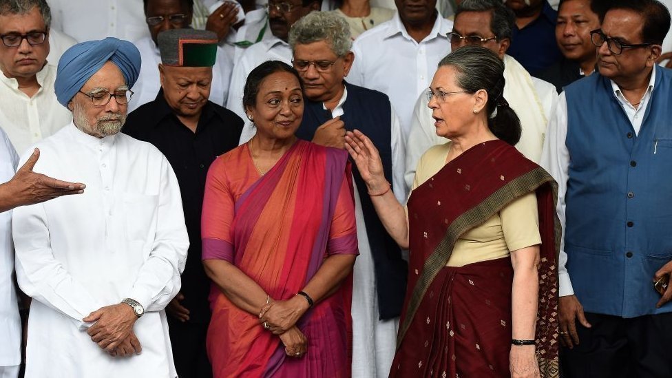 सोनिया गांधी सोनिया गांधी