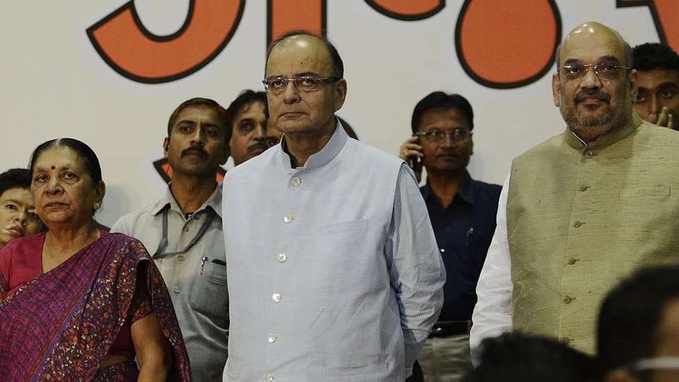 आनंदीबेन पटेल को बनाया गया था मुख्यमंत्री आनंदीबेन पटेल को बनाया गया था मुख्यमंत्री