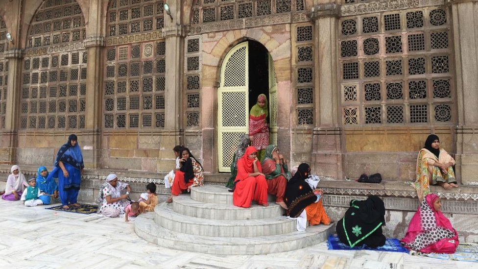 मुस्लिम महिला मुस्लिम महिला