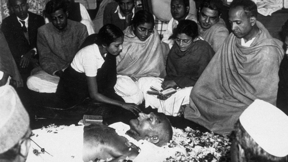 महात्मा गांधी महात्मा गांधी