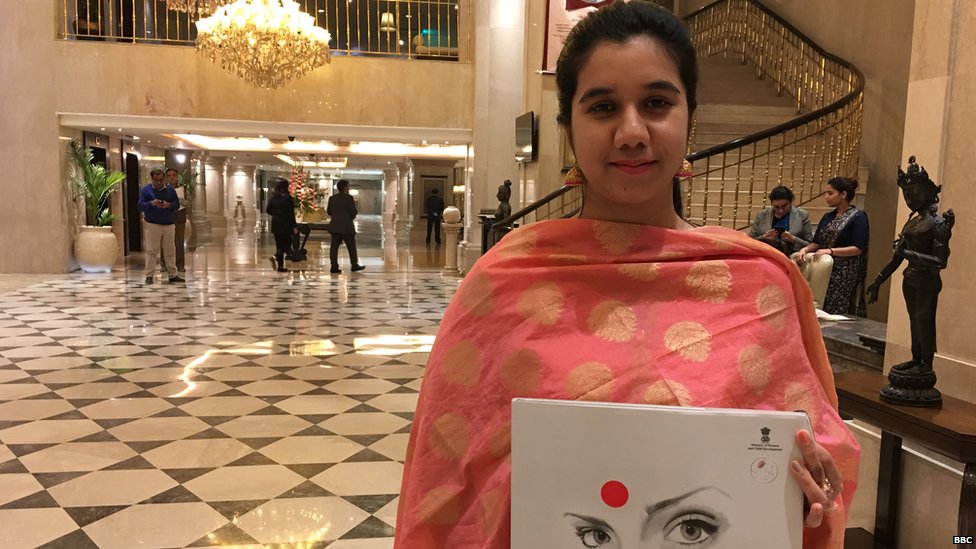 महिला एवं बाल विकास मंत्रालय, राष्ट्रपति, रुवेदा सलाम, आयशा अज़ीज़ महिला एवं बाल विकास मंत्रालय, राष्ट्रपति, रुवेदा सलाम, आयशा अज़ीज़