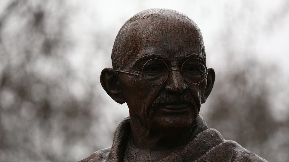 महात्मा गांधी महात्मा गांधी
