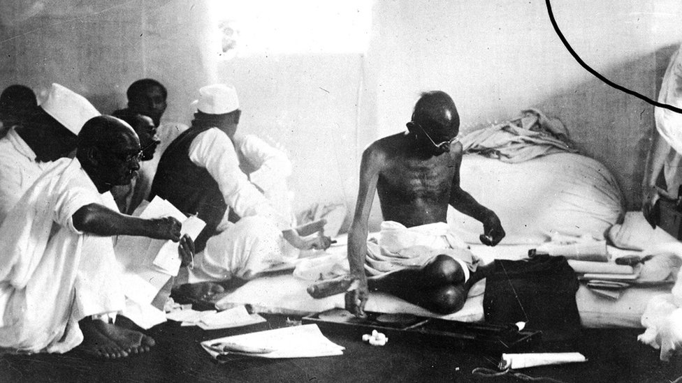 महात्मा गांधी महात्मा गांधी