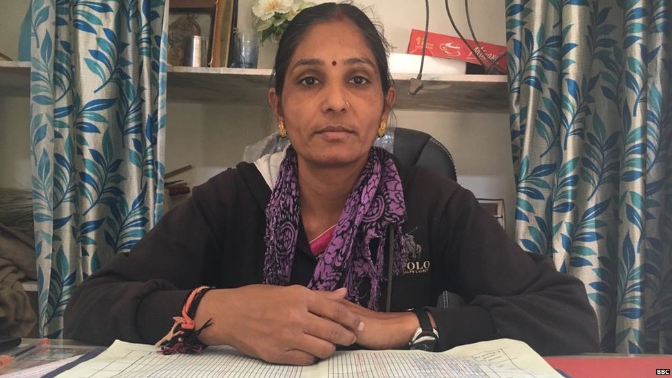 शेखपुर प्राइमरी स्कूल की प्रिंसिपल शेखपुर प्राइमरी स्कूल की प्रिंसिपल