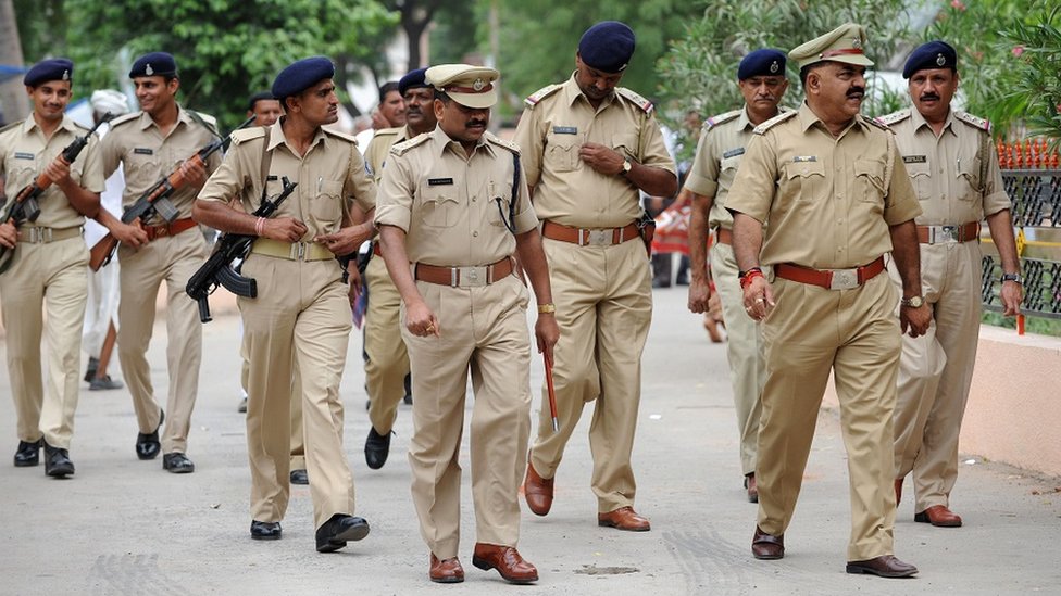 गुजरात पुलिस की फ़ाइल फ़ोटो गुजरात पुलिस की फ़ाइल फ़ोटो