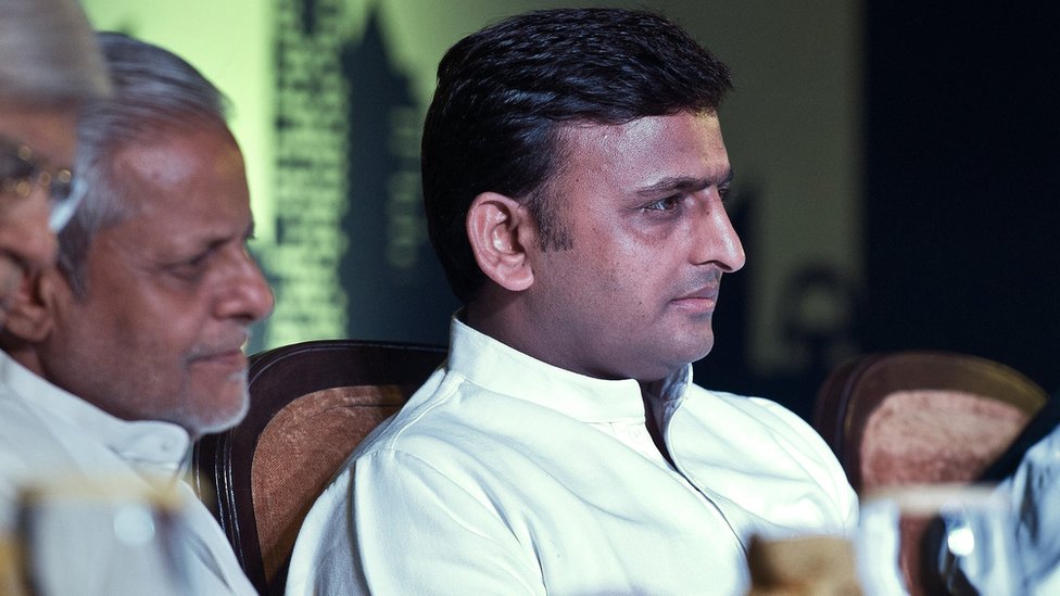 अखिलेश यादव अखिलेश यादव