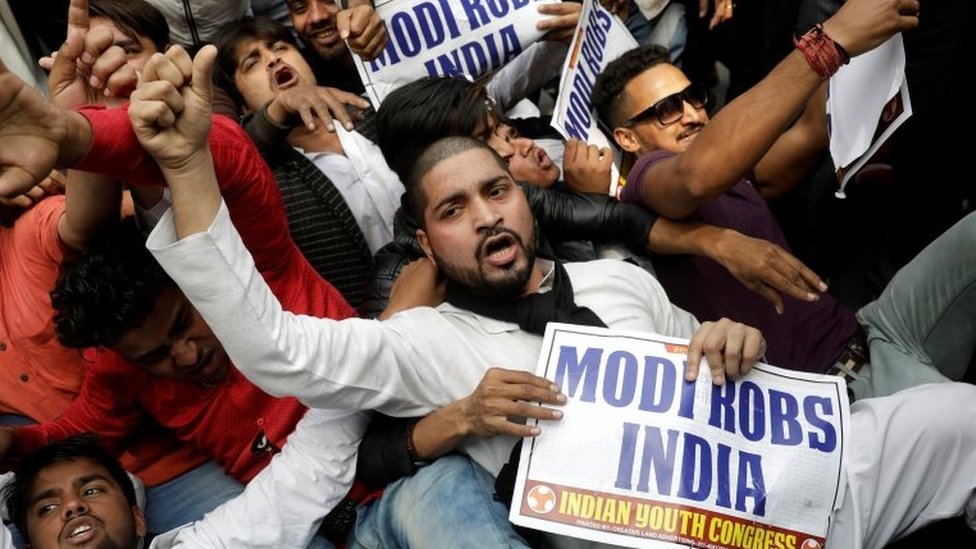 नीरव मोदी के ख़िलाफ़ प्रदशर्न नीरव मोदी के ख़िलाफ़ प्रदशर्न