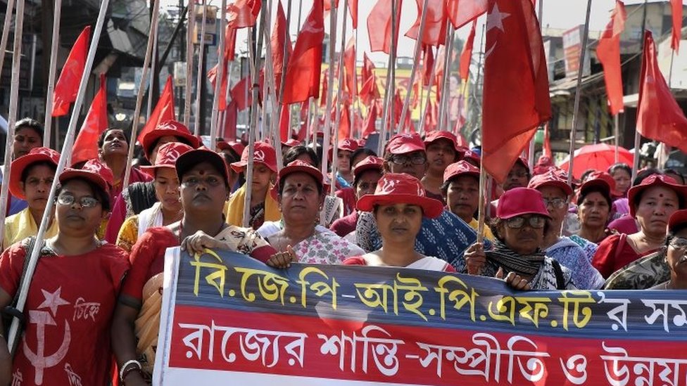 त्रिपुरा में कम्युनिस्ट पार्टी की रैली त्रिपुरा में कम्युनिस्ट पार्टी की रैली
