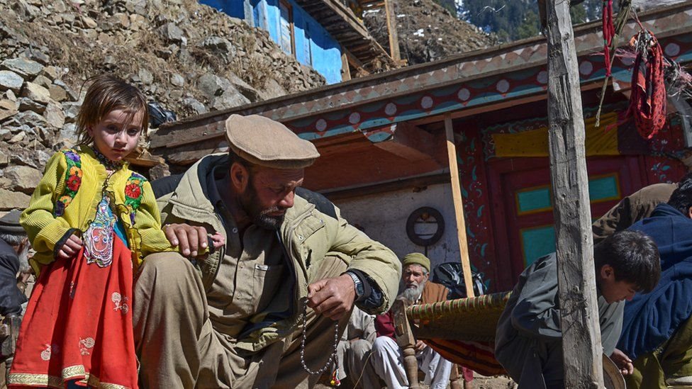 बदेशी बोलने वाले रहीम गुल और सईद गुल बदेशी बोलने वाले रहीम गुल और सईद गुल