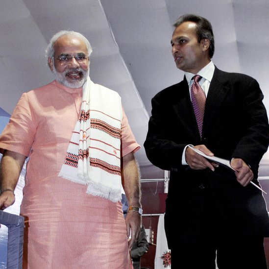 मोदी और अनिल अंबानी मोदी और अनिल अंबानी