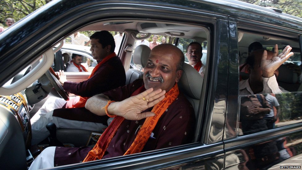 प्रमोद मुतालिक प्रमोद मुतालिक