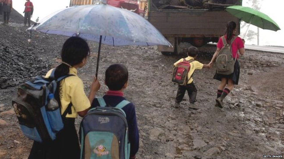 12 साल से कम उम्र की लड़कियों के साथ बलात्कार पर फांसी 12 साल से कम उम्र की लड़कियों के साथ बलात्कार पर फांसी