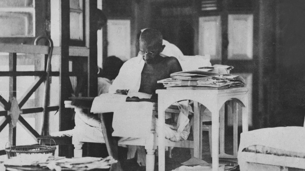 महात्मा गांधी महात्मा गांधी