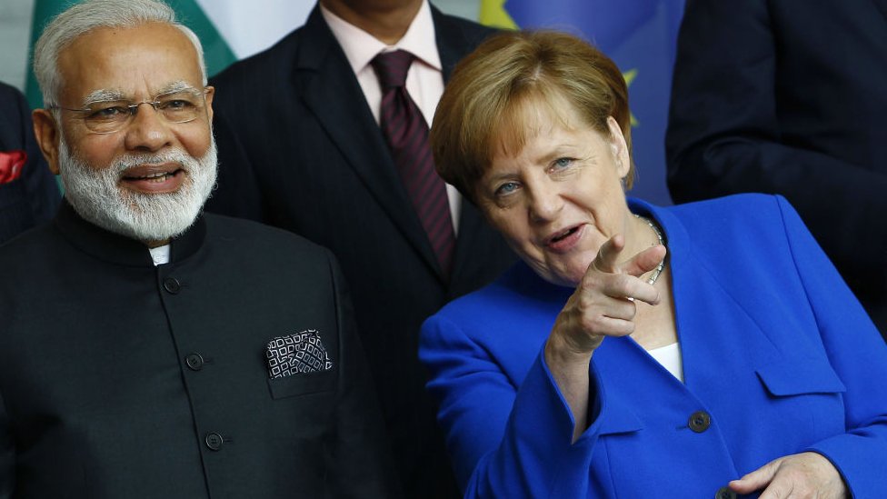मोदी और मर्केल मोदी और मर्केल