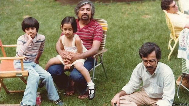 सैम पित्रोदा, अपने परिवार के साथ सैम पित्रोदा, अपने परिवार के साथ