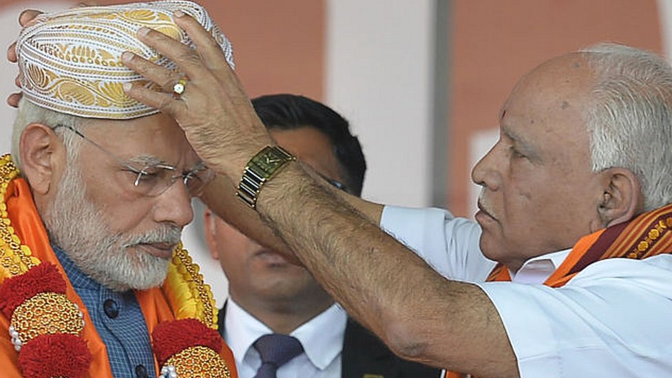 येदियुरप्पा और मोदी येदियुरप्पा और मोदी