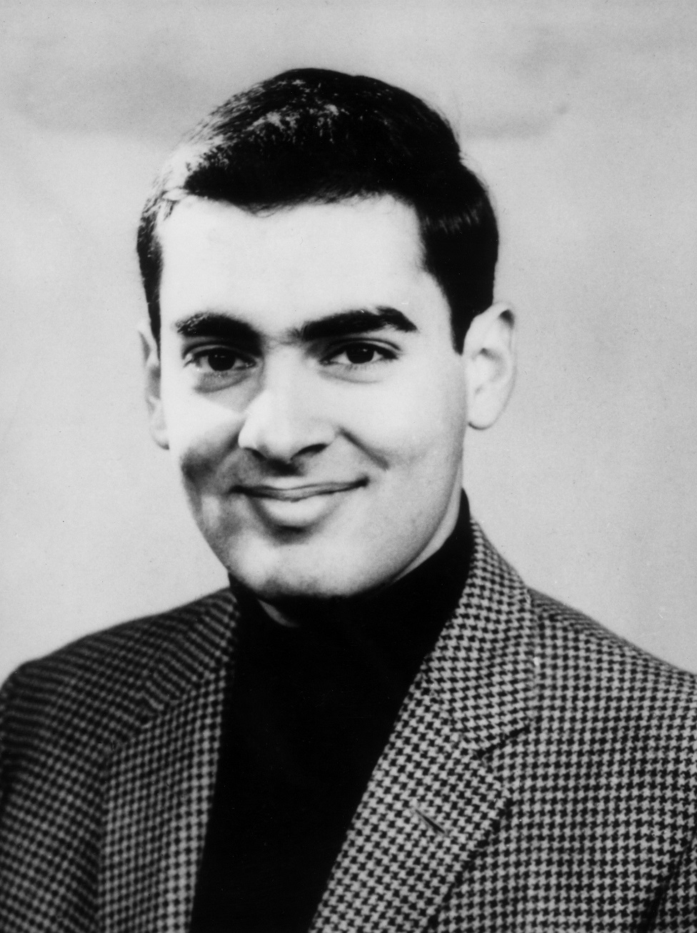 राजीव गांधी राजीव गांधी