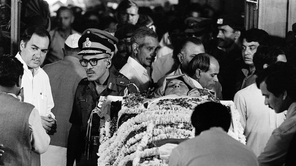 राजीव गांधी राजीव गांधी