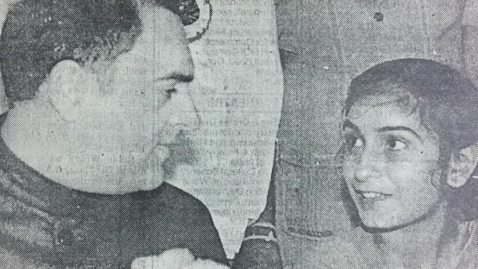 पूर्व प्रधानमंत्री राजीव गांधी और नैना साहनी पूर्व प्रधानमंत्री राजीव गांधी और नैना साहनी