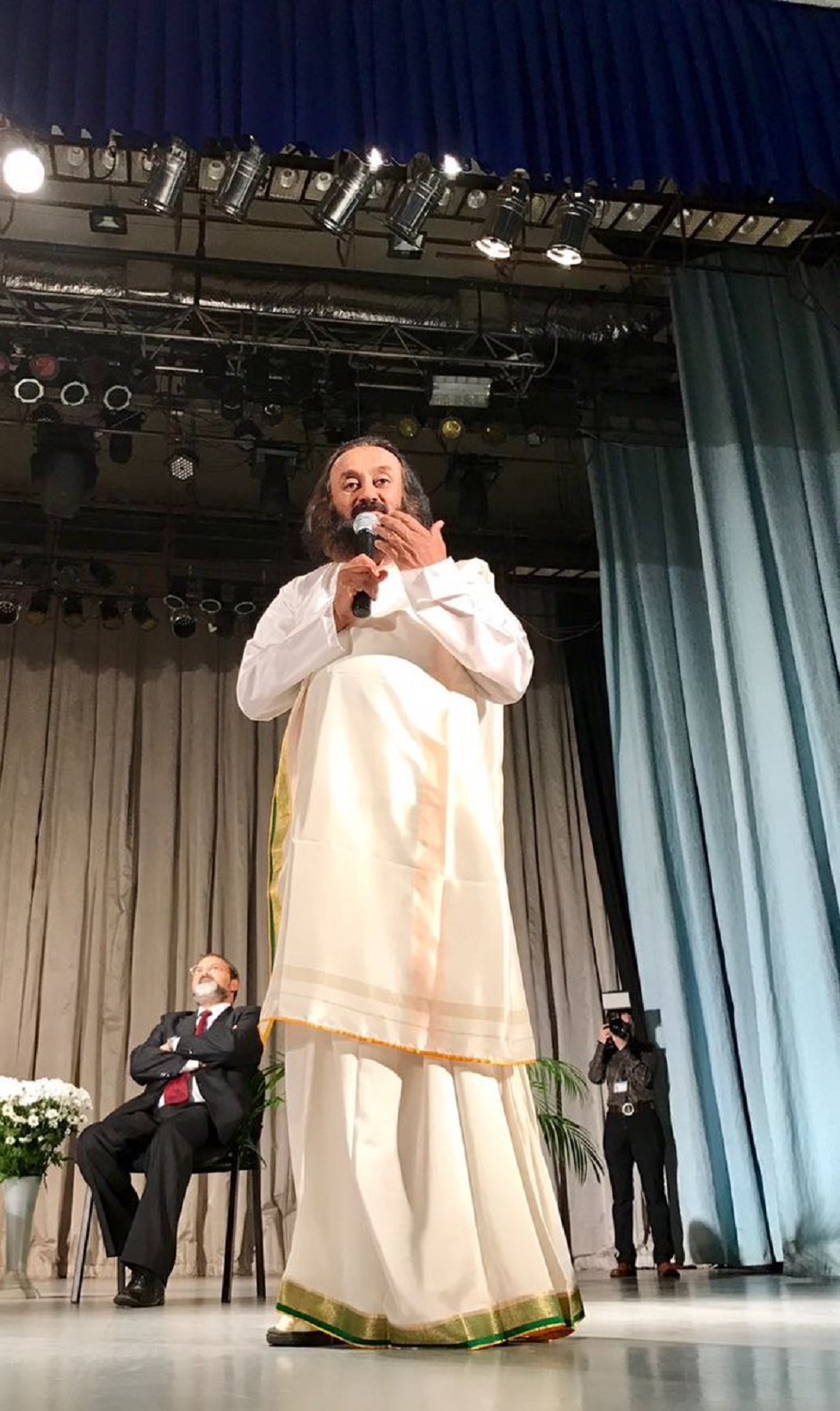 श्री श्री रवि शंकर श्री श्री रवि शंकर
