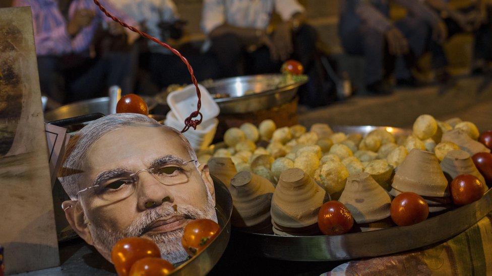 मोदी मोदी