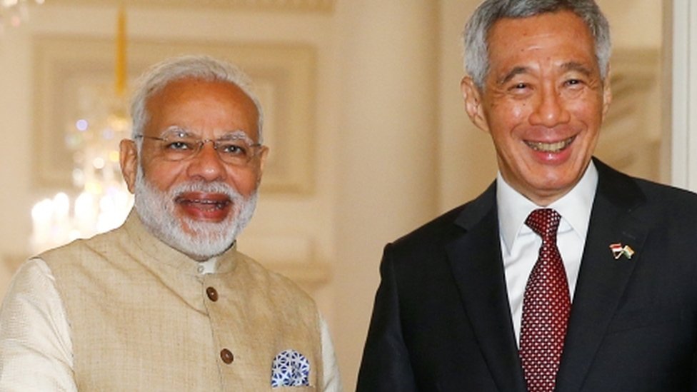 प्रधानमंत्री मोदी और सिंगापुर के प्रधानमंत्री प्रधानमंत्री मोदी और सिंगापुर के प्रधानमंत्री