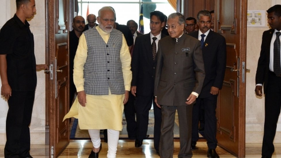 मोदी और महातिर मोहम्मद मोदी और महातिर मोहम्मद