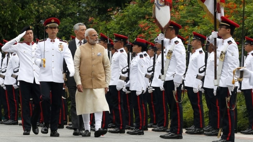 सिंगापुर में मोदी सिंगापुर में मोदी