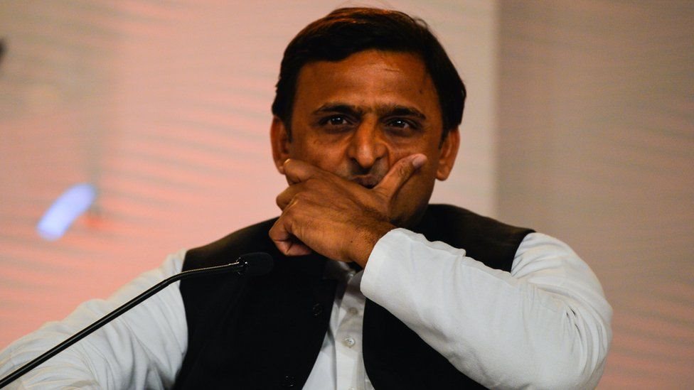 अखिलेश यादव अखिलेश यादव