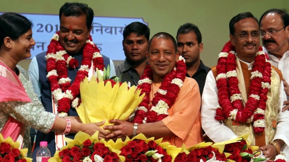 योगी, केशव प्रसाद मौर्य और दिनेश शर्मा योगी, केशव प्रसाद मौर्य और दिनेश शर्मा