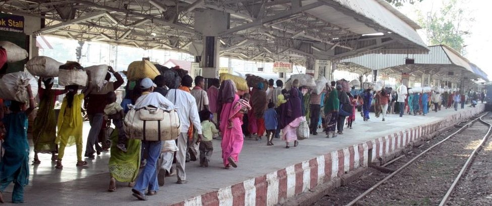 प्रवासन प्रवासन
