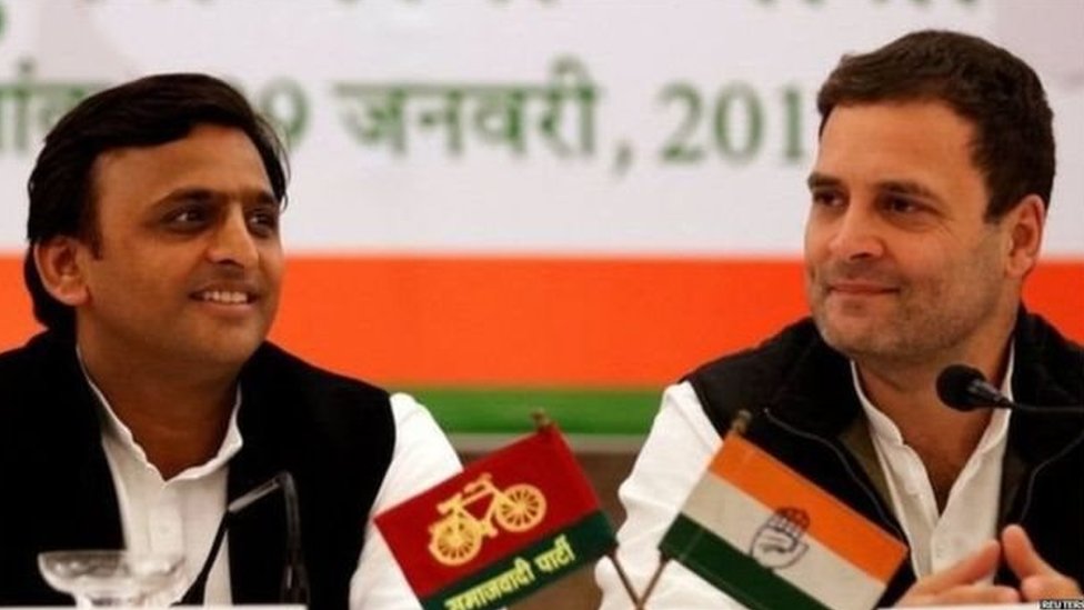 अखिलेश यादव और राहुल गांधी अखिलेश यादव और राहुल गांधी
